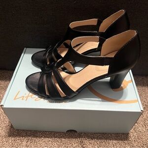 Life Stride Heels